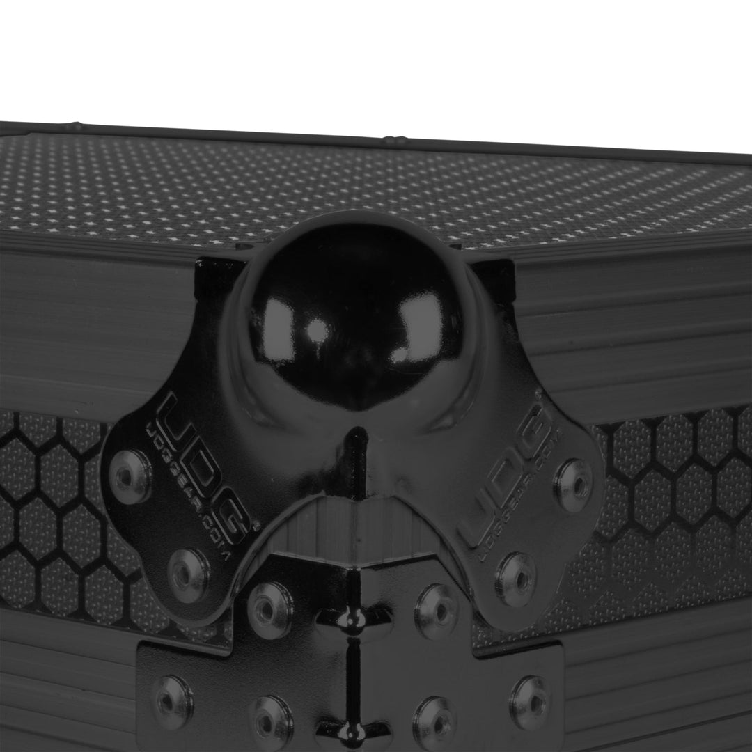 UDG Ultimate Flight Case Pioneer PLX-CRSS12 Black