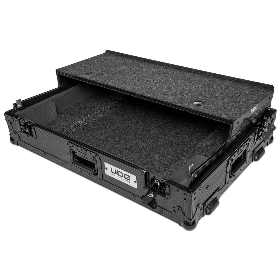 UDG Ultimate Flight Case Pioneer XDJ-RX3 Black Plus (Laptop Shelf + Wheels)