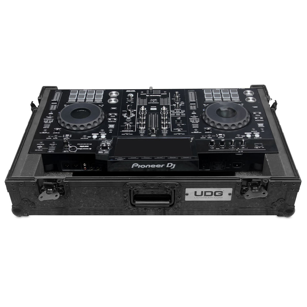 UDG Ultimate Flight Case Pioneer XDJ-RX3 Black Plus (Wheels)