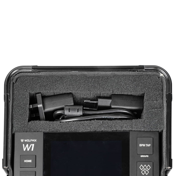 UDG Ultimate Pick Foam Flight Case Wolfmix W1 Black